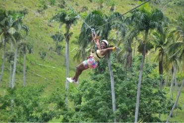 Soukromé: Puerto Plata Zip-Line Thrill Experience — Guided tour and outdoor activity