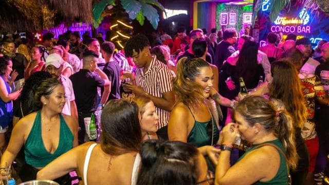 Coco Bongo Punta Cana: Regulärer Eintritt, Hin- und Rücktransfer — Guided tour and outdoor activity